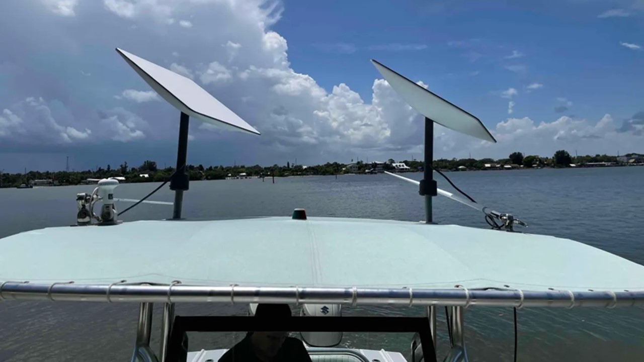 STARLINK-EMPRESAS-COLOMBIA-AGENDAUNO-INTERNET-SATELITAL-MARITIMO-FLUVIAL-BARCOS-LANCHAS-2.jpg